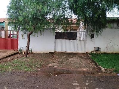 Casa, 2 quartos, 180 m² - Foto 1