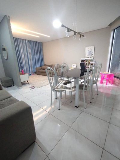 Casa, 2 quartos, 76 m² - Foto 1