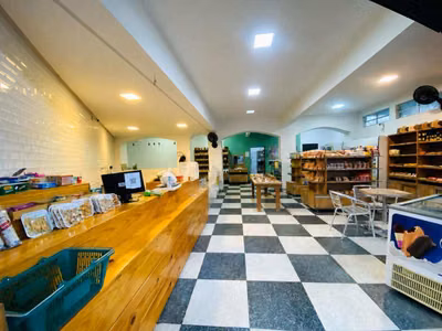 Prédio Inteiro, 330 m² - Foto 1