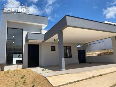 Casa, 5 quartos, 170 m² - Foto 1