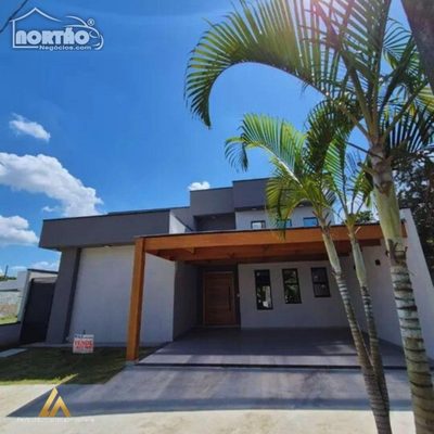 Casa, 4 quartos, 168 m² - Foto 2