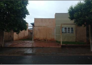 Casa, 2 quartos, 200 m² - Foto 1