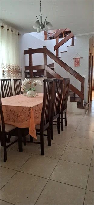 Sobrado, 3 quartos, 161 m² - Foto 1