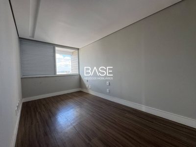 Cobertura, 3 quartos, 220 m² - Foto 4