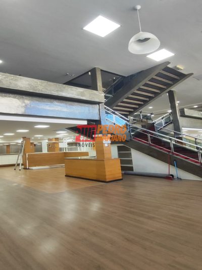 Prédio Inteiro, 2402 m² - Foto 1