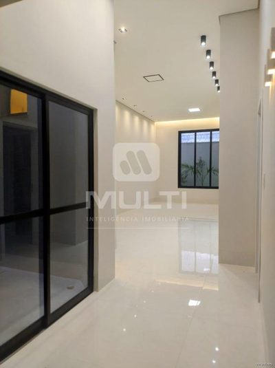 Casa, 3 quartos, 170 m² - Foto 1