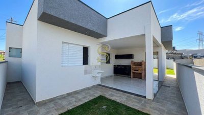 Casa, 3 quartos, 131 m² - Foto 2