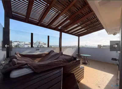 Cobertura, 3 quartos, 200 m² - Foto 1