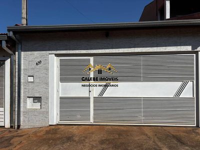 Casa, 2 quartos, 79 m² - Foto 1