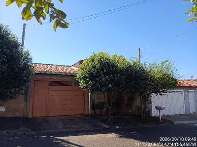 Casa, 2 quartos, 200 m² - Foto 1