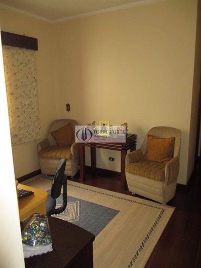 Casa, 3 quartos, 221 m² - Foto 4