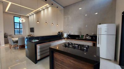Casa, 3 quartos, 206 m² - Foto 3