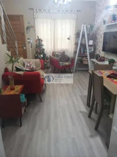 Casa, 2 quartos, 48 m² - Foto 1