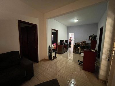 Casa, 3 quartos, 278 m² - Foto 1