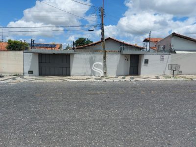Casa, 4 quartos, 230 m² - Foto 2