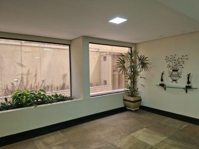 Apartamento, 3 quartos, 110 m² - Foto 2