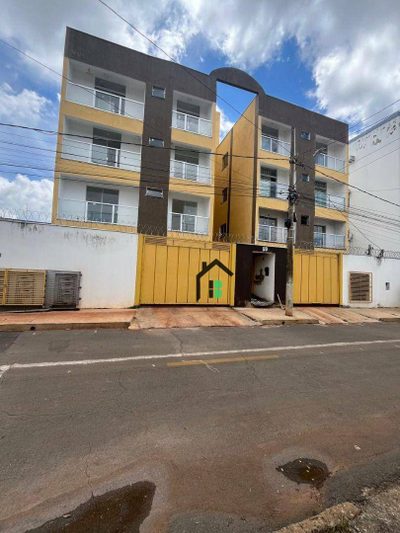 Apartamento, 3 quartos, 80 m² - Foto 2