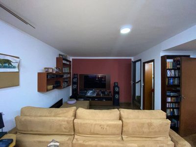 Casa, 3 quartos, 202 m² - Foto 4