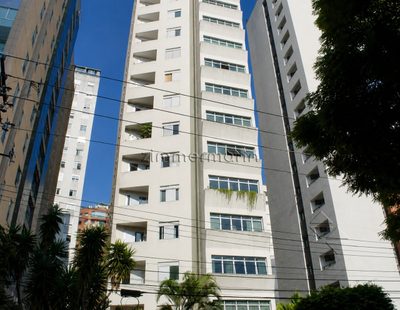 Loteamento e Condomínio - Foto 1