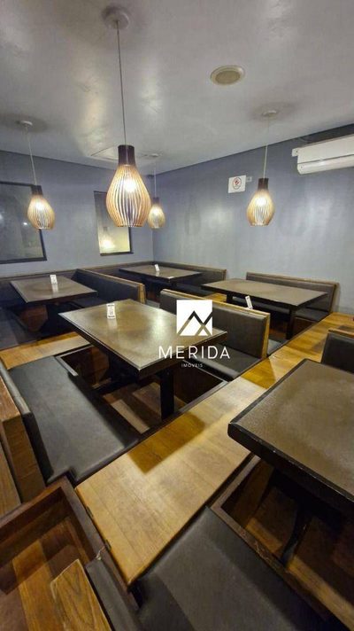Sobrado, 338 m² - Foto 1