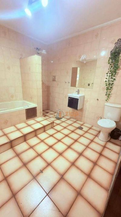 Casa, 3 quartos, 250 m² - Foto 4