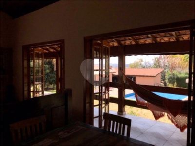 Casa, 3 quartos, 328 m² - Foto 1