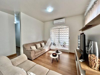 Casa, 4 quartos, 200 m² - Foto 2