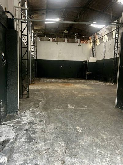 Depósito-Galpão, 216 m² - Foto 2