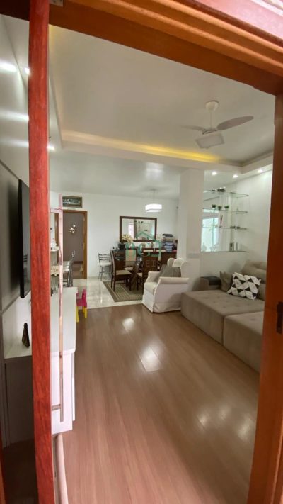 Casa, 4 quartos, 200 m² - Foto 2