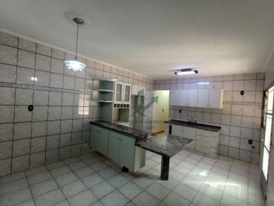 Casa, 3 quartos, 166 m² - Foto 2