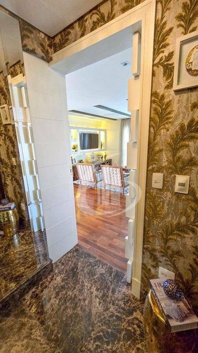Apartamento, 3 quartos, 160 m² - Foto 2