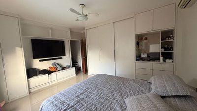 Casa, 4 quartos, 270 m² - Foto 4