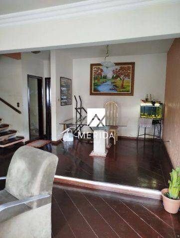 Sobrado, 3 quartos, 330 m² - Foto 2