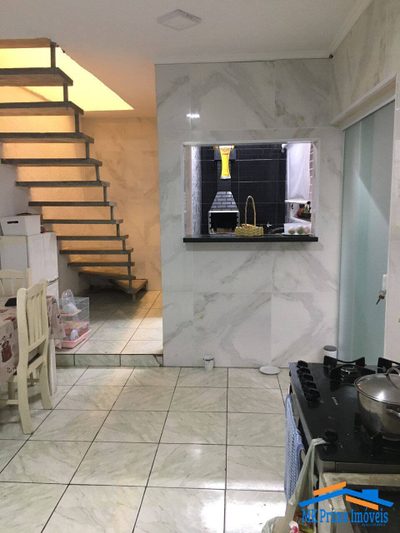 Sobrado, 3 quartos, 305 m² - Foto 3