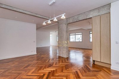 Apartamento, 3 quartos, 230 m² - Foto 1