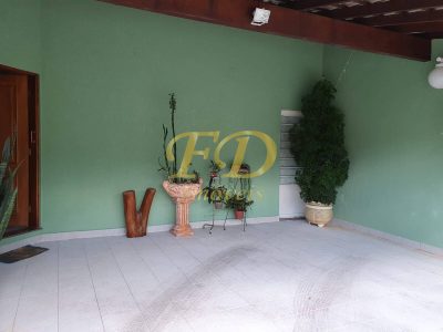 Casa, 3 quartos, 141 m² - Foto 2