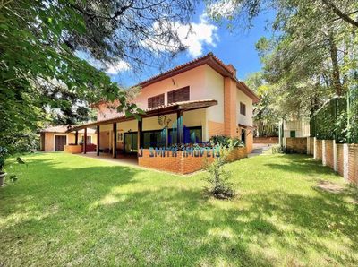Casa, 7 quartos, 610 m² - Foto 1
