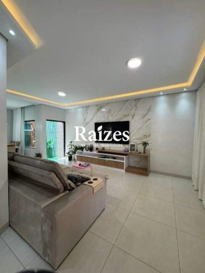 Casa, 3 quartos, 205 m² - Foto 1