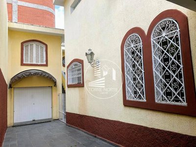 Casa, 4 quartos, 250 m² - Foto 3