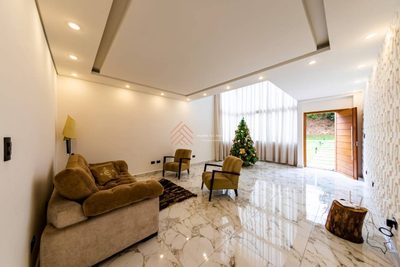 Sobrado, 4 quartos, 352 m² - Foto 1