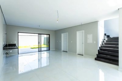 Casa, 3 quartos, 210 m² - Foto 1