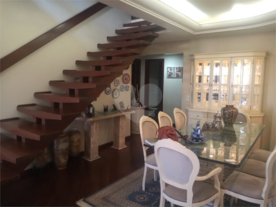 Cobertura, 3 quartos, 330 m² - Foto 2