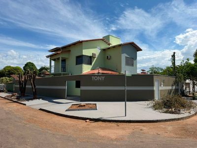 Sobrado, 3 quartos, 180 m² - Foto 1