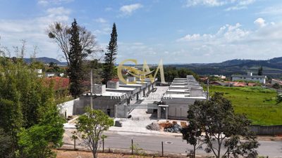 Casa, 2 quartos, 85 m² - Foto 1