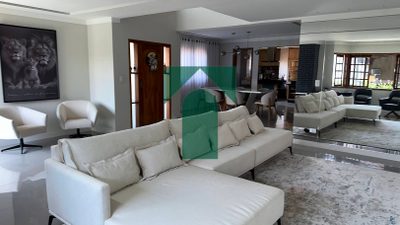 Casa, 3 quartos, 405 m² - Foto 1