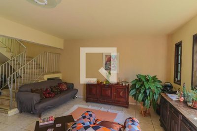 Casa, 7 quartos, 290 m² - Foto 2