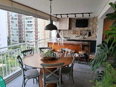 Apartamento, 3 quartos, 162 m² - Foto 1