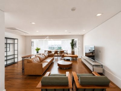 Apartamento, 3 quartos, 197 m² - Foto 1