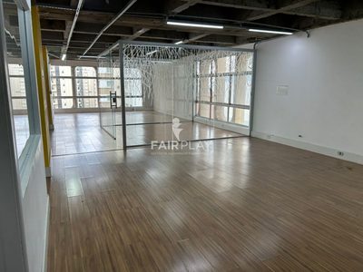 Sala-Conjunto, 200 m² - Foto 1