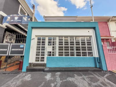 Casa, 6 quartos, 171 m² - Foto 1